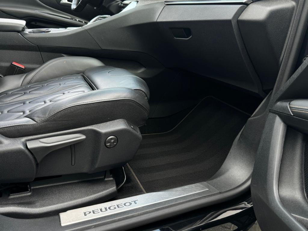 Peugeot 3008 1.2 puretech crossway * gt line * pano *