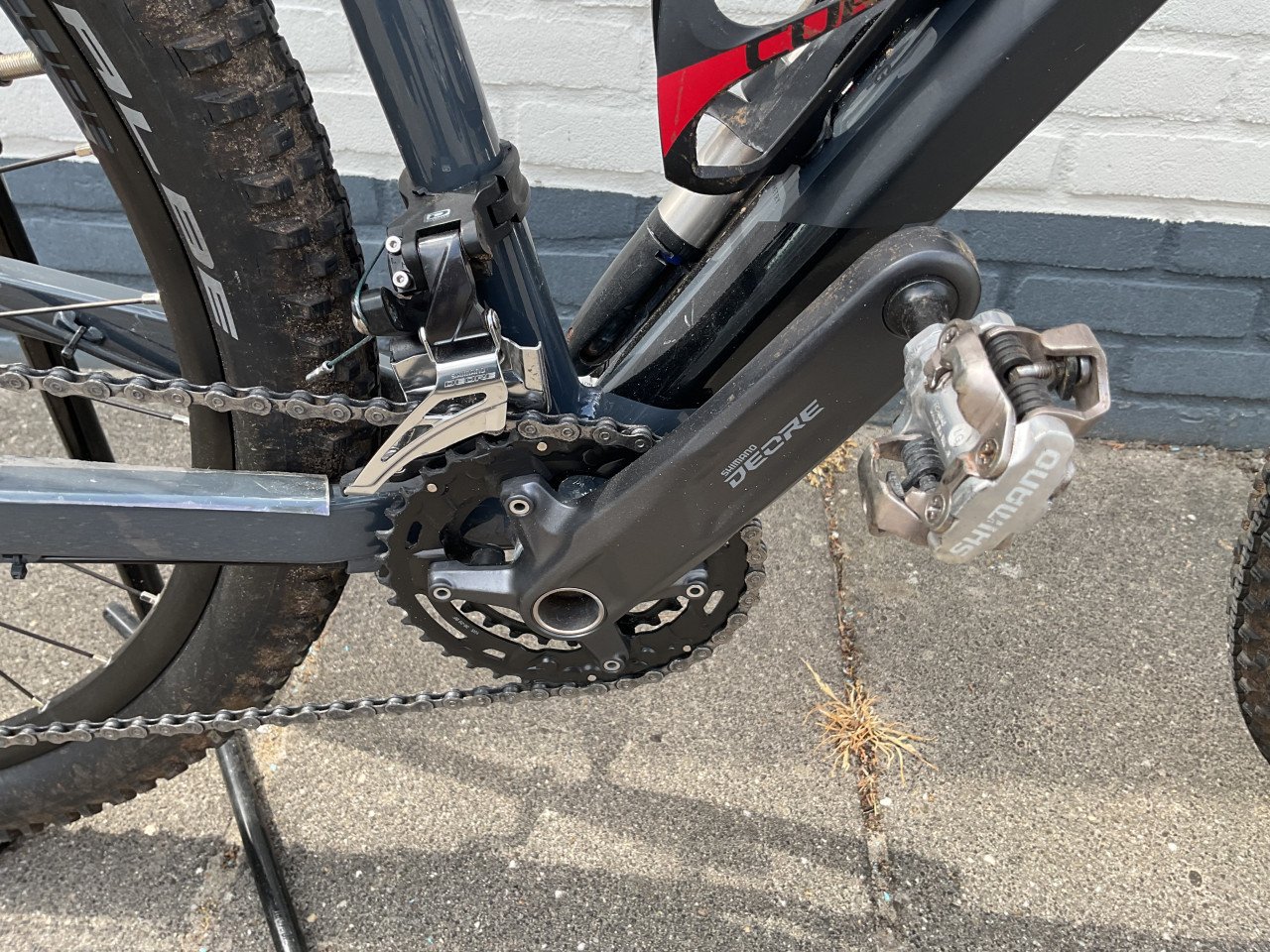 Te koop z.g.a.n.super mooie mountainbike 29er cube Attention,Kleur grijs’