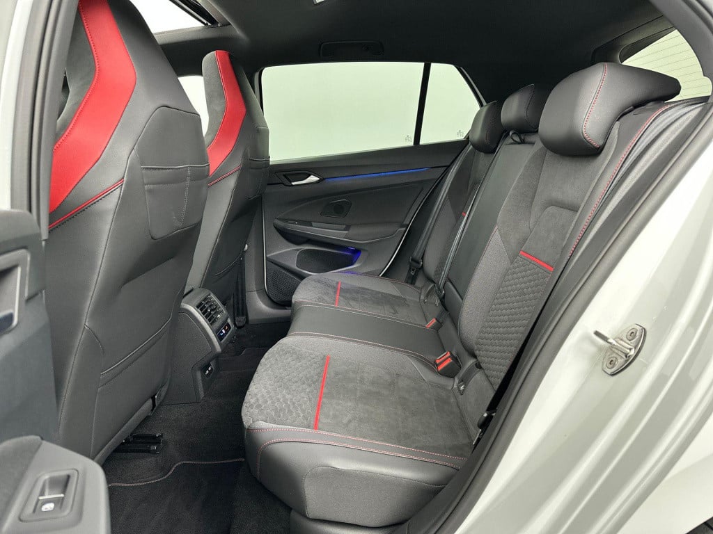 Volkswagen Golf 2.0 tsi gti clubsport black style h&k pano iq
