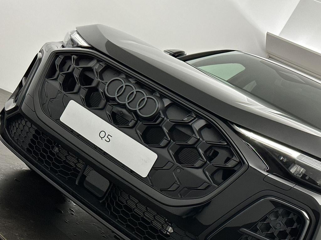 Audi Q5 sportback s edition competition e-hybrid 270 kw / 367 pk spo