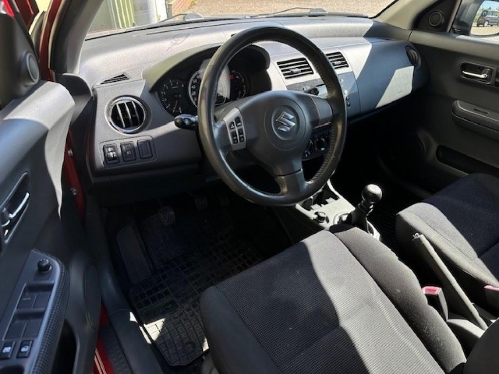 Suzuki Swift 1.3 shogun
