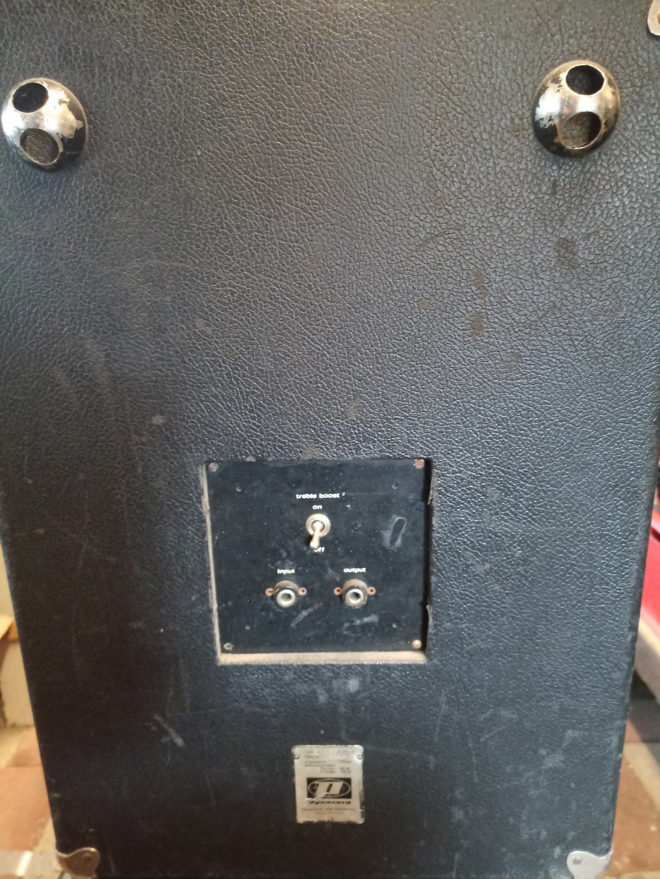 Dynacord D310 speakers