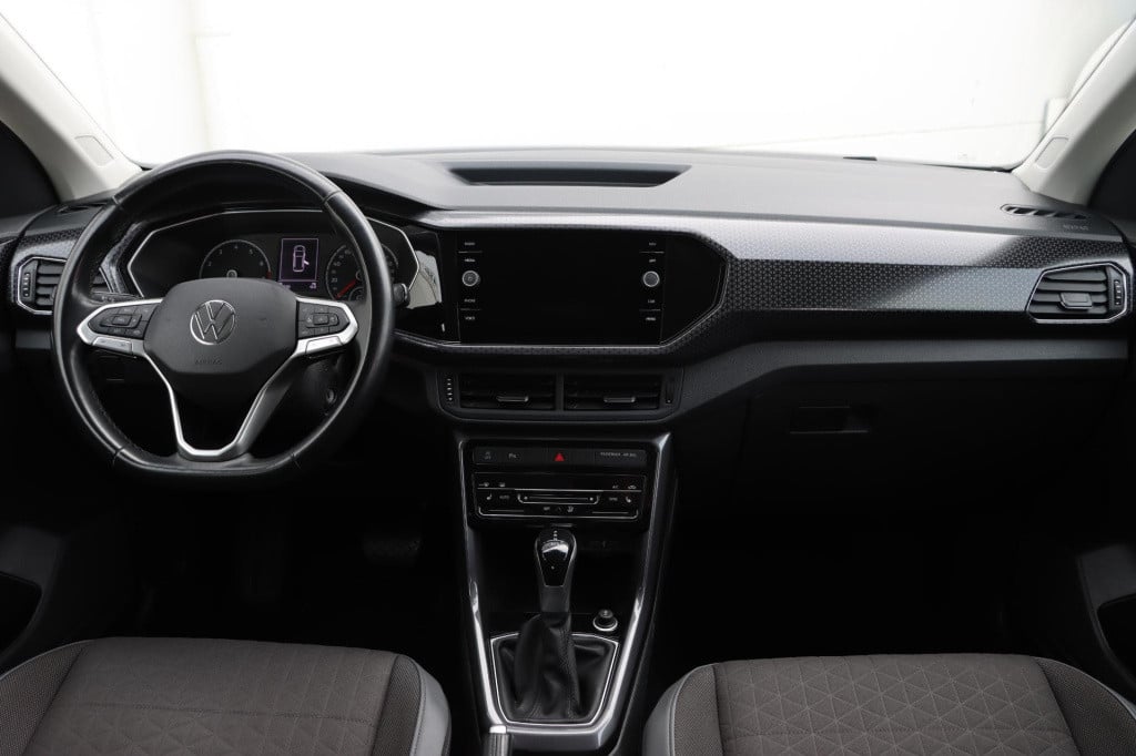 Volkswagen T-cross 1.0 tsi style 110pk dsg7