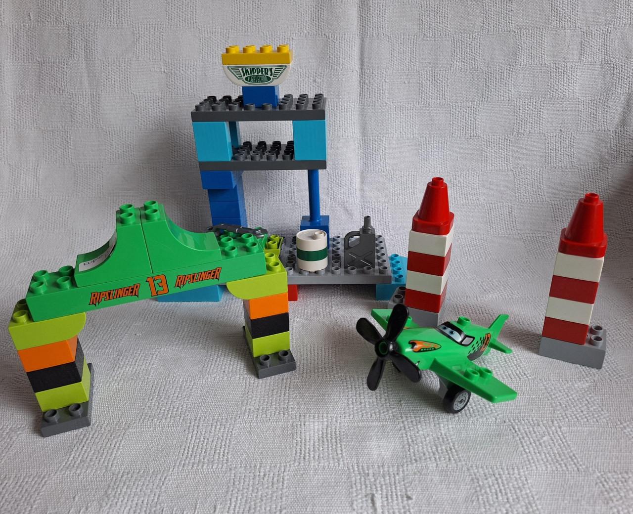 Duplo Planes