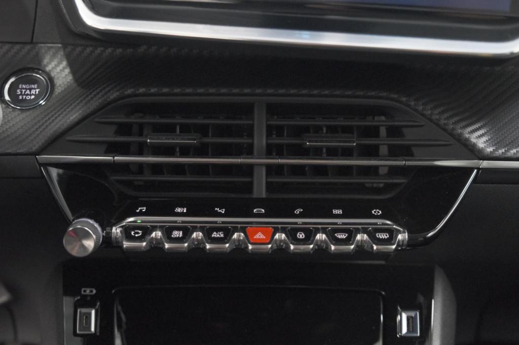 Peugeot 208 puretech 100 eat8 allure | adaptieve cruise control |  camera |