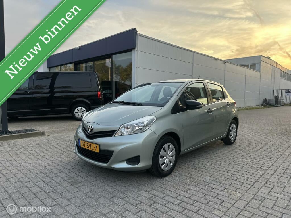 Toyota Yaris 1.0 VVT-i Aspiration Airco km66.010 Nap 5Deurs BJ2011