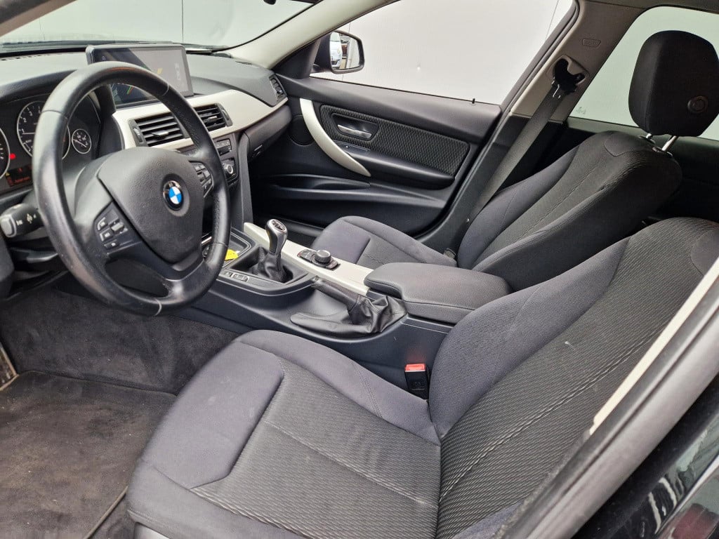 BMW 3-serie touring 320i executive