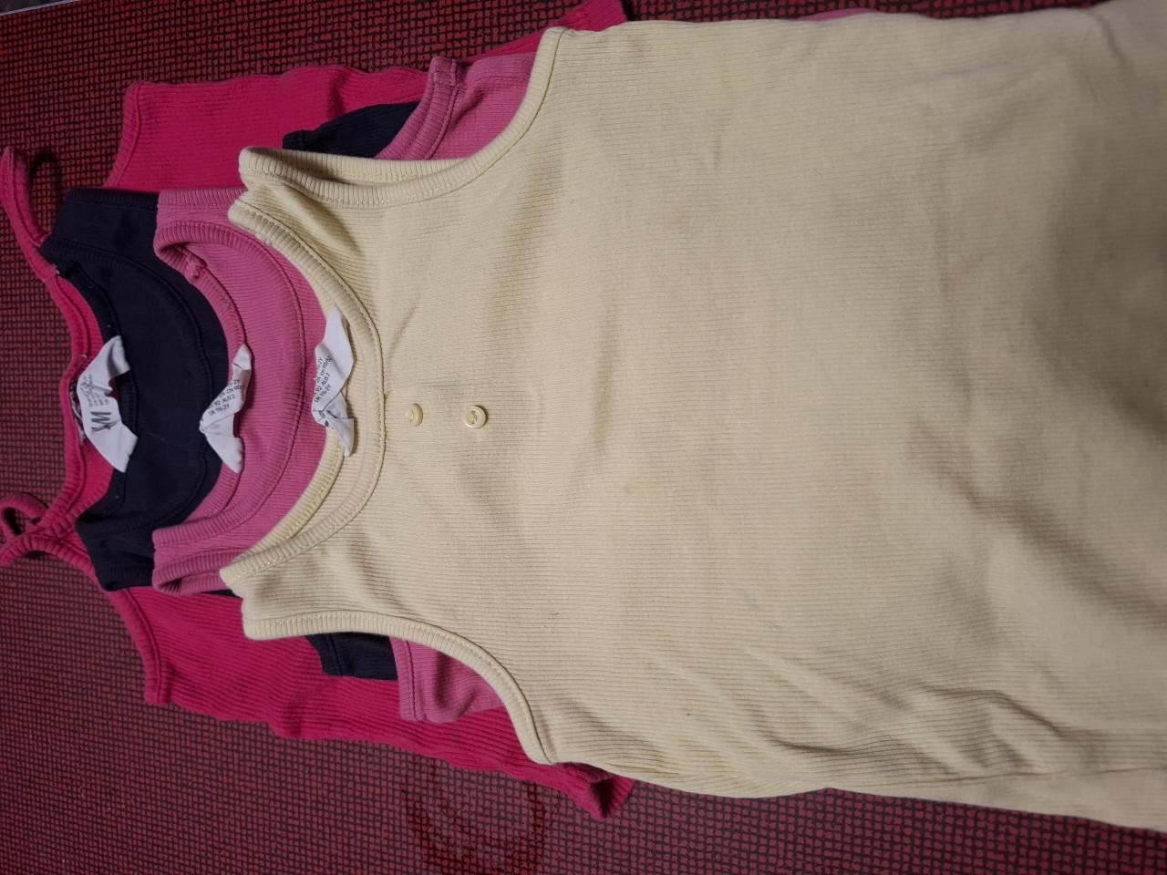 Meisjes hemdjes maat 92