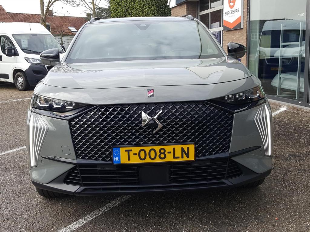 Ds Ds 7 1.6 e-tense 300pk 4x4 aut performance line+