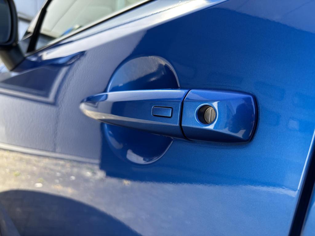 Nissan Qashqai 1.3 mhev premiere edition