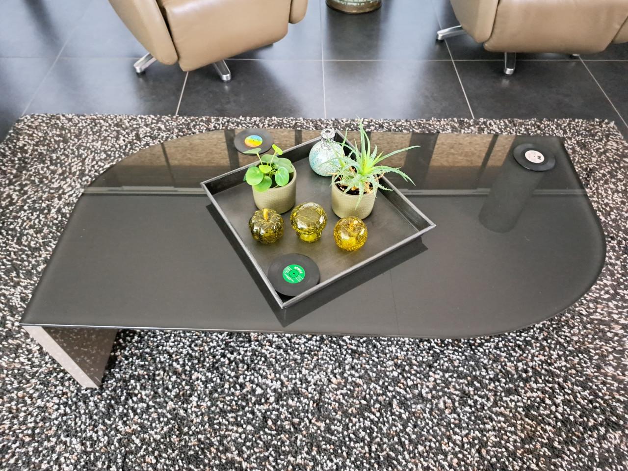 KARAT salontafel bieden