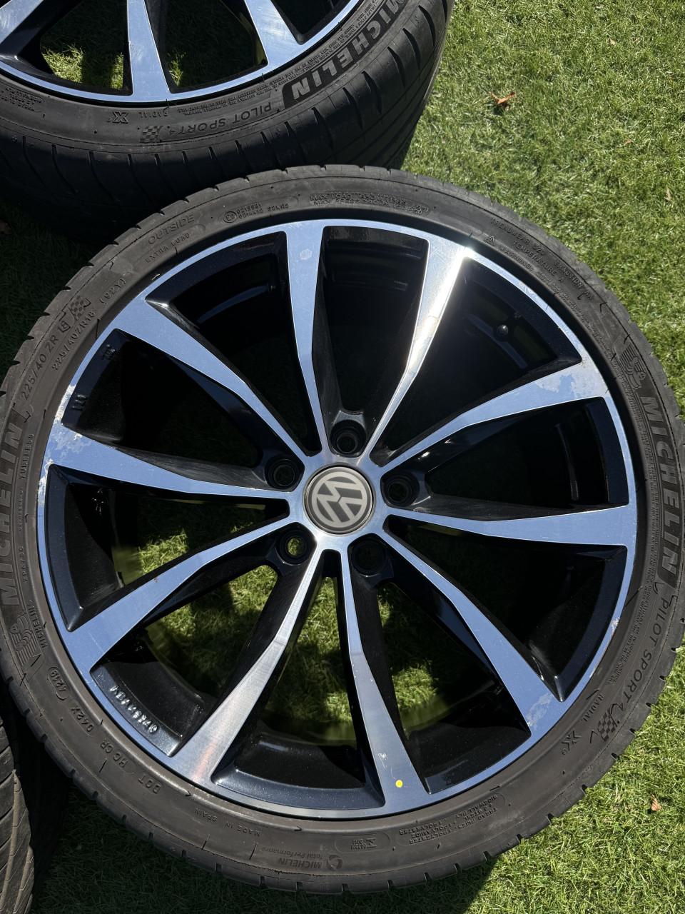 VW Golf 6 velgen met zomerbanden