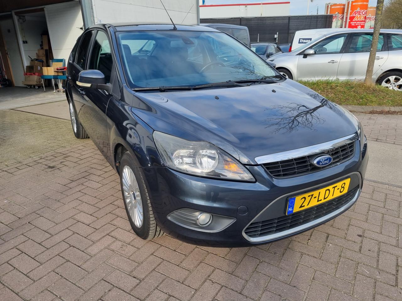 Ford Focus 1.6 Titanium | Automaat | Luxe uitvoering!