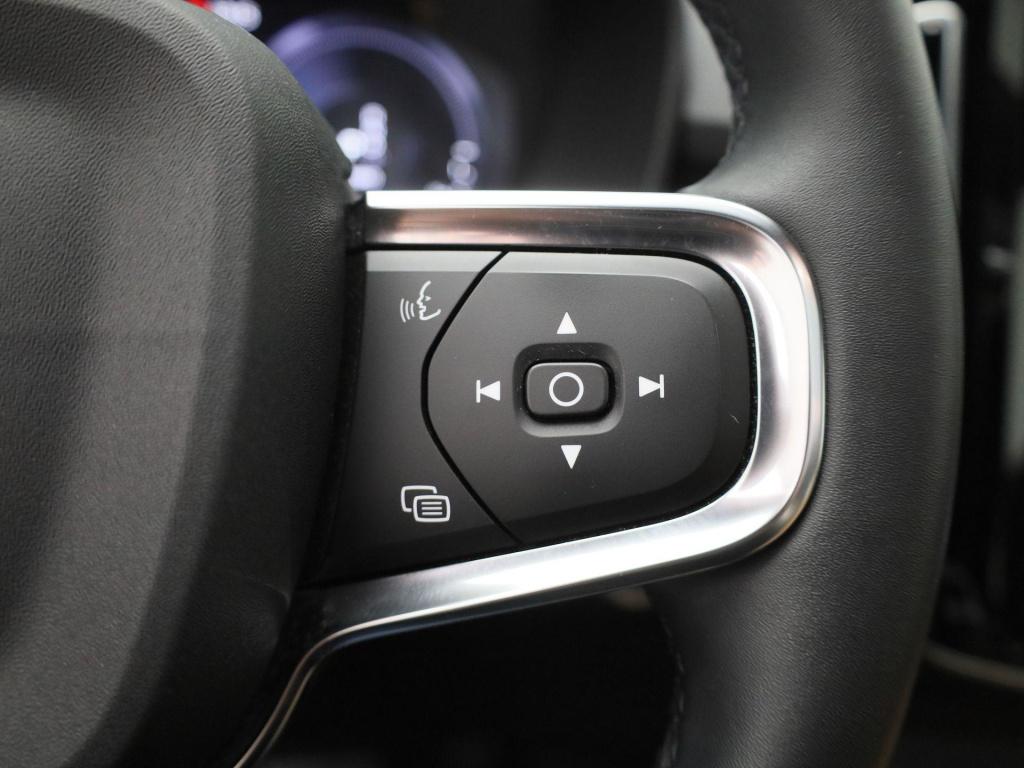 Volvo XC40 1.5 t4 recharge inscription | automaat | panoramadak | apple car