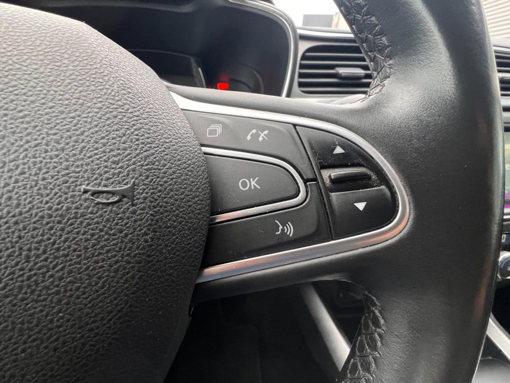 Renault Kadjar 1.2 tce bose, trekhaak enz...