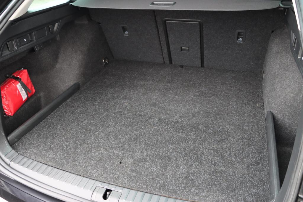 Skoda Octavia combi 1.4 tsi iv style 204pk dsg6