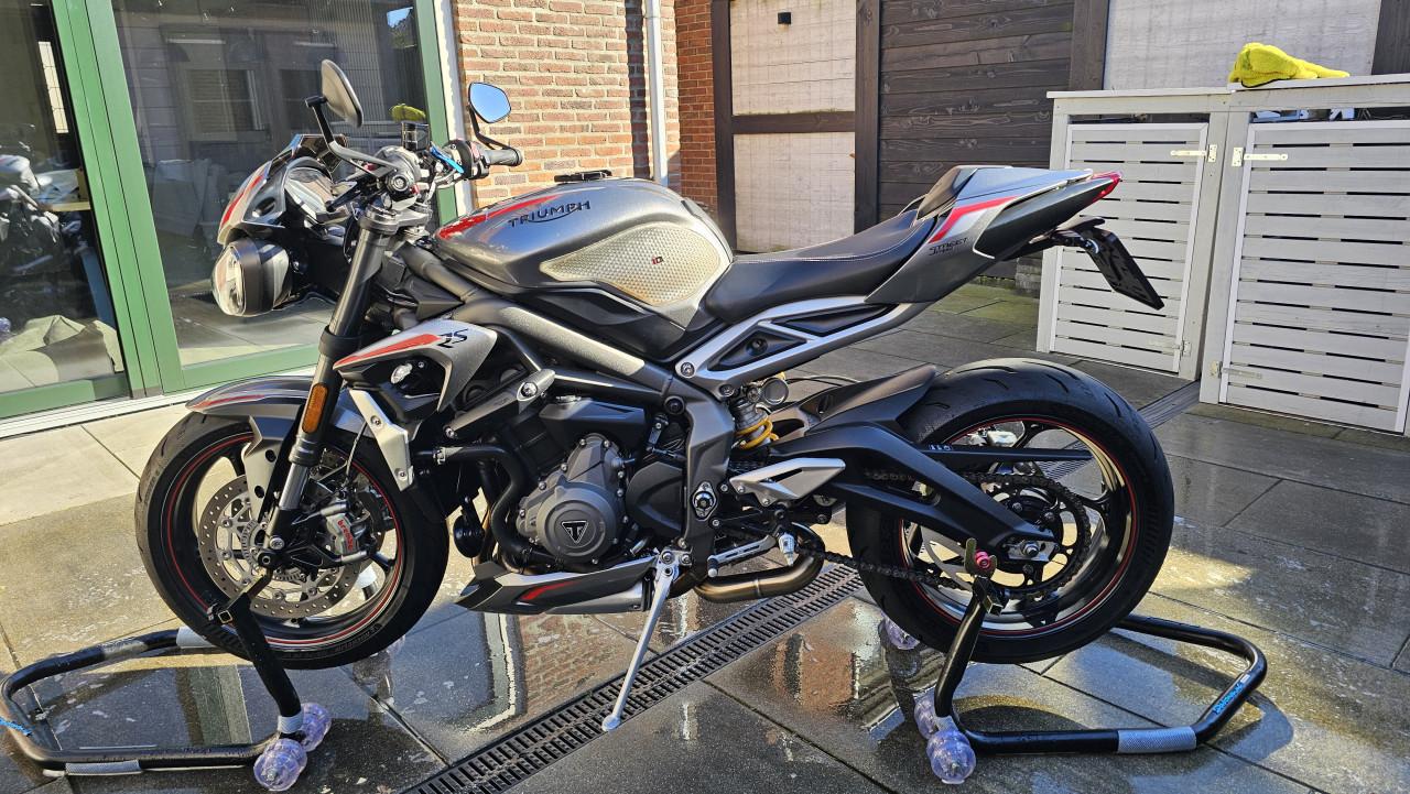 Triumph street triple 765 rs