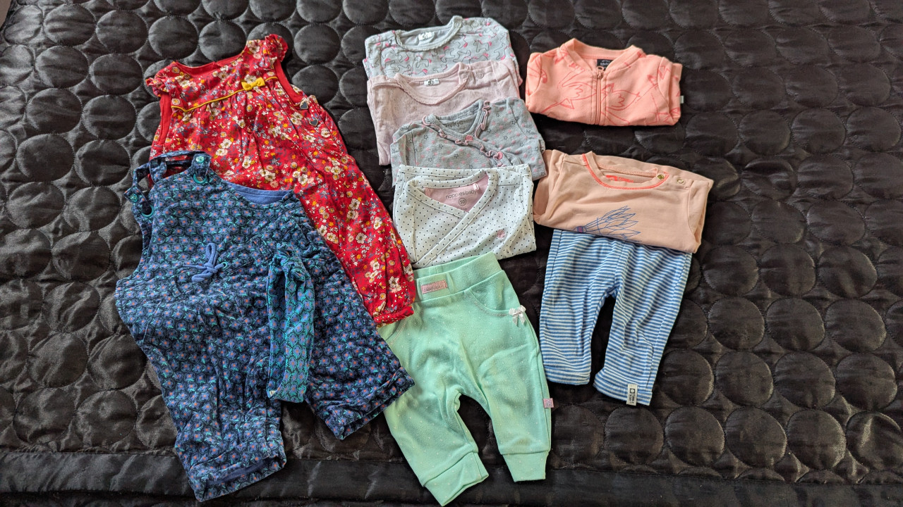 Kleding bundel maat 50/56 meisjeskleding