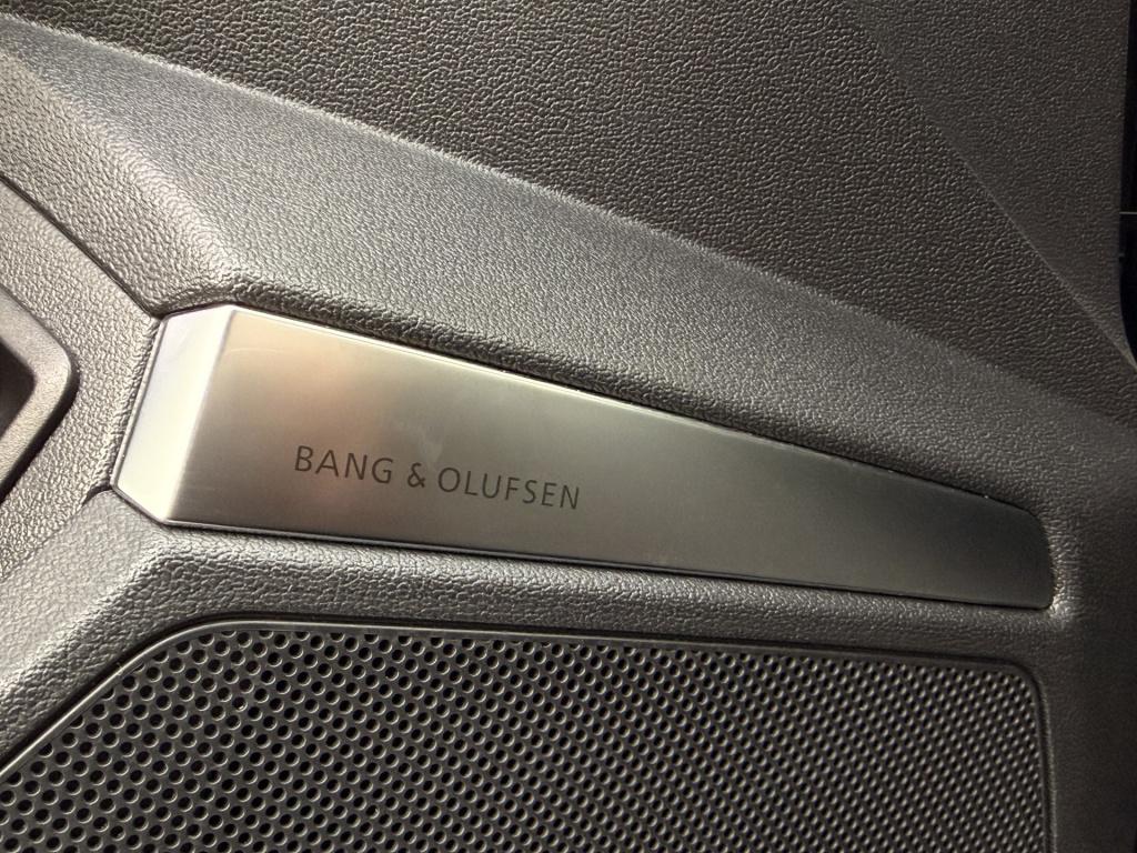 Audi A3 sportback 2.0 tfsi s3 quattro | bang & olufsen | maxton | matrix | 