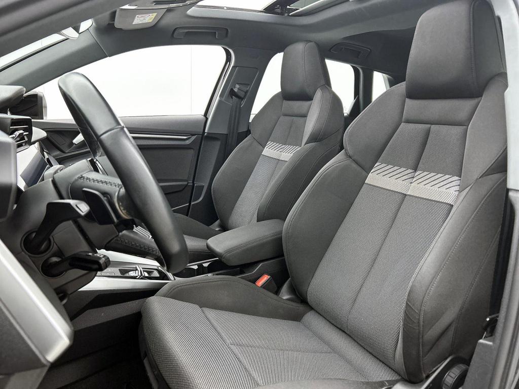 Audi A3 sportback 30 tfsi s edition | automaat | panoramadak | apple carpla