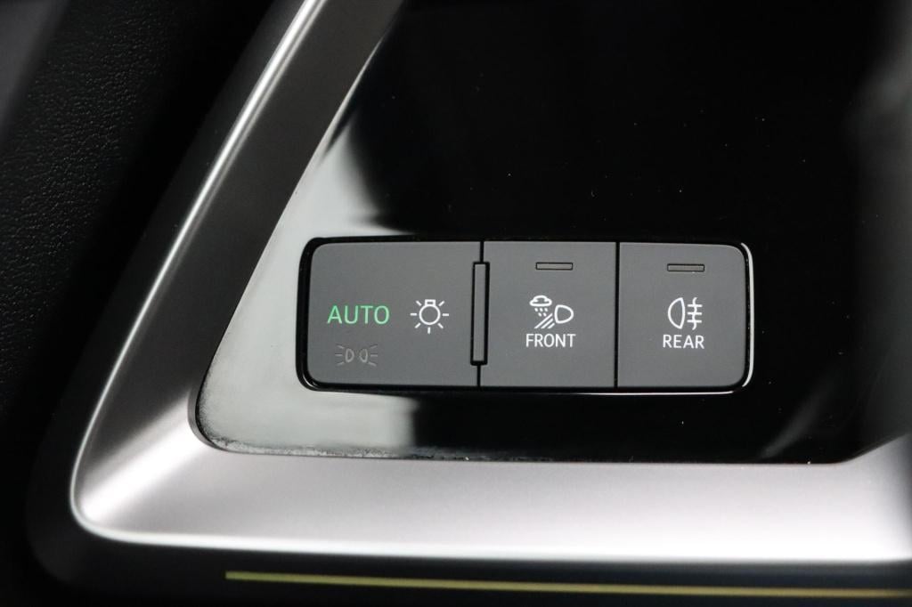 Audi A3 sportback 40 tfsi e advanced edition 204pk s-tronic