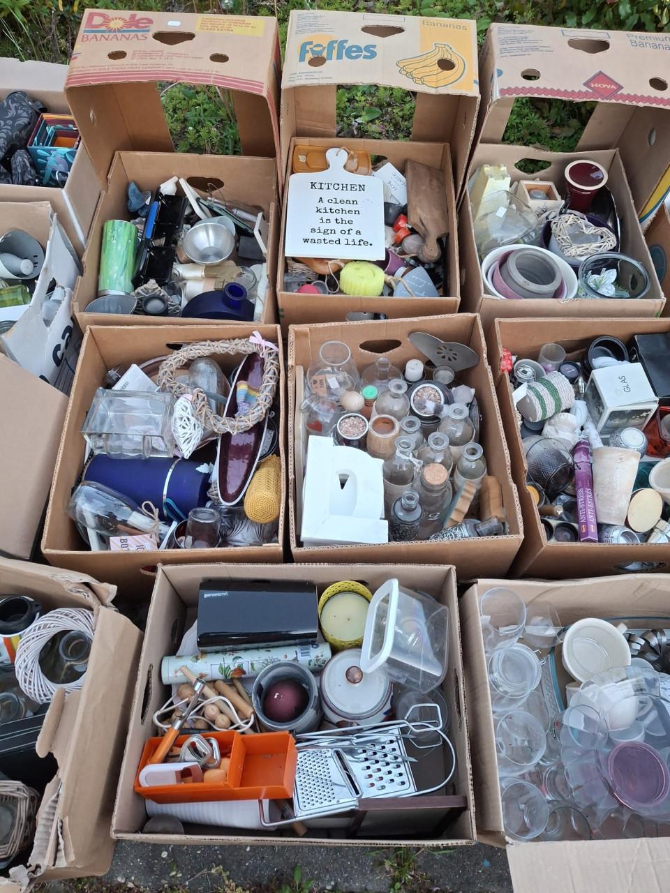 Rommelmarktspullen     GERESERVEERD