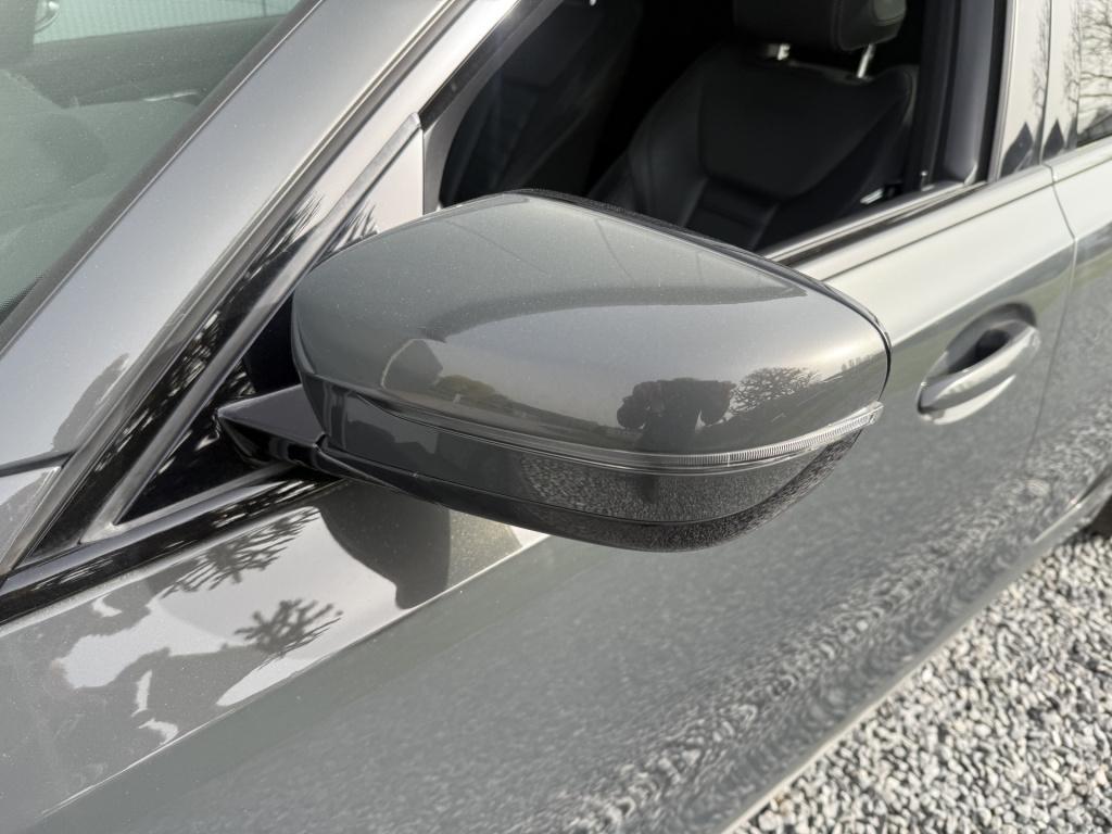 BMW 3-serie touring 330e automaat high executive m-sportpakket