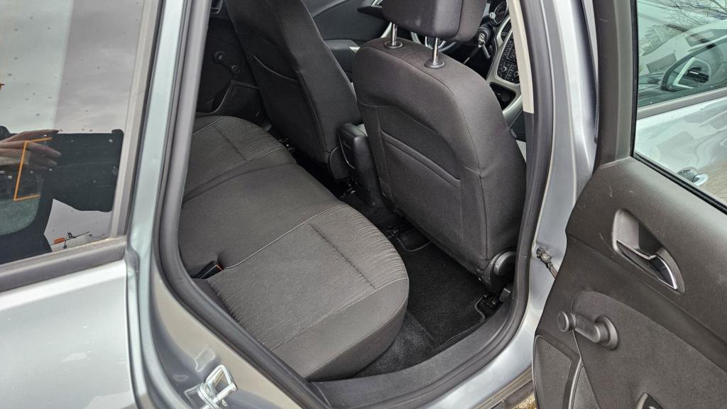 Opel Astra sports tourer 1.4 edition