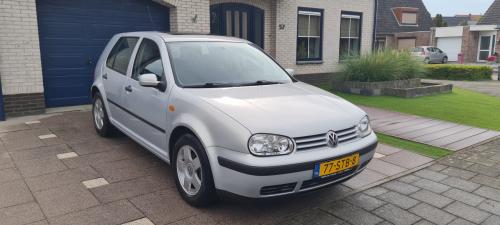 VW Golf - 1.6 automaat - 1999