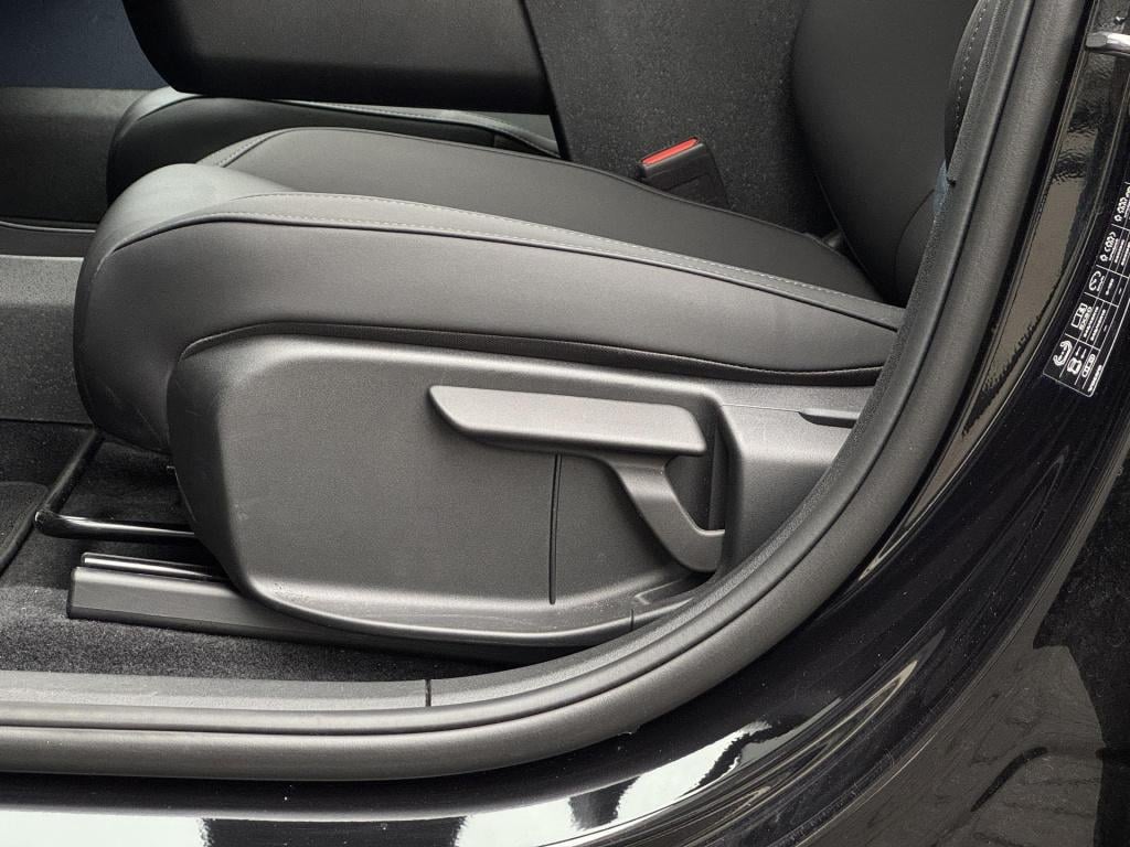 Volvo Ex30 single motor extended range plus 69 kwh soh 98%, nl-auto np. €45