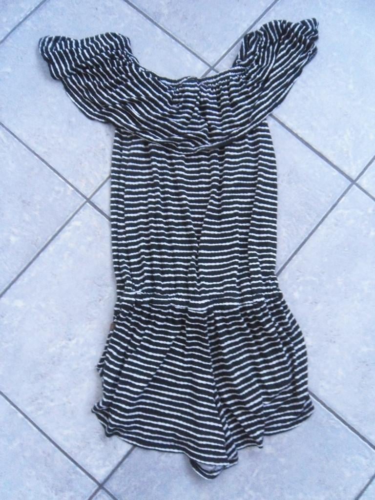 ZWART WITTE JUMPSUIT MAAT XS