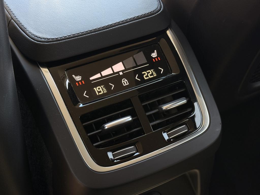 Volvo XC90 2.0 t8 recharge awd core bright | 7.p | harman / kardon | leder 