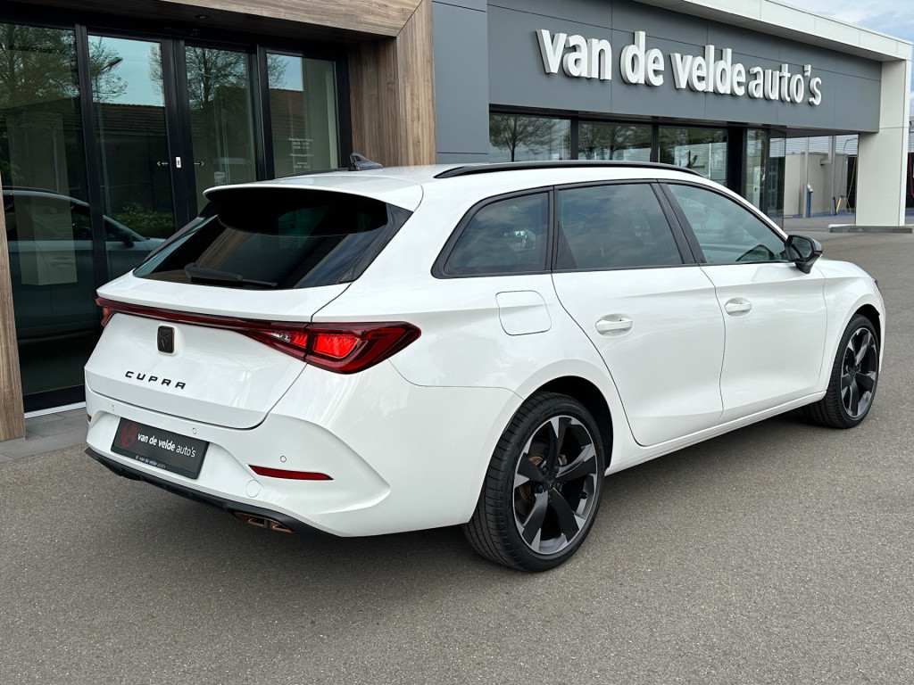 Cupra Leon Sportstourer 1.4 e-hybrid | led | 18 inch | extra getint glas | 