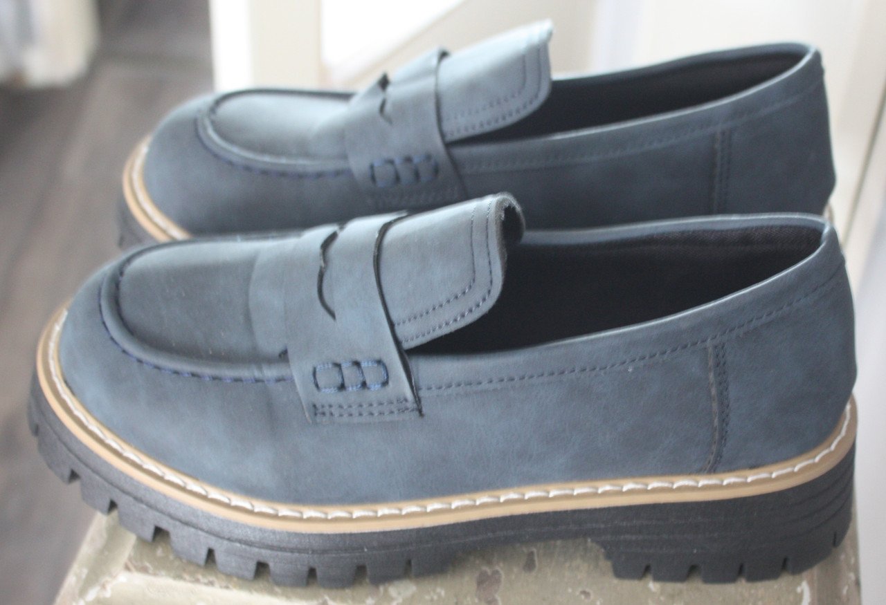 Nieuw blauwe instappers  maat 37