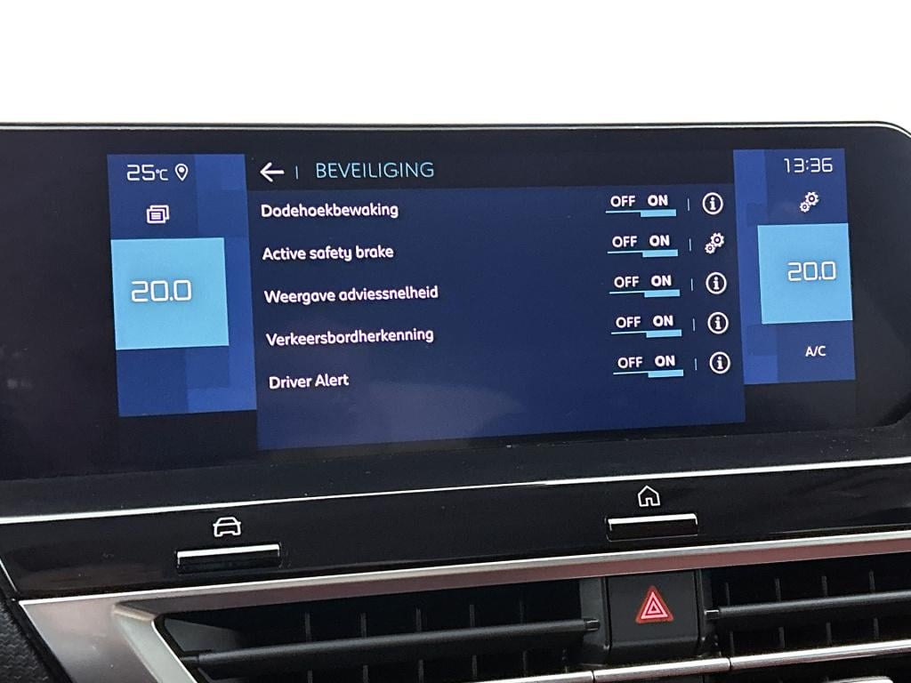 Citroen Ë-c4 shine 50 kwh | rijklaar | leder | panoramadak | adaptive cruis