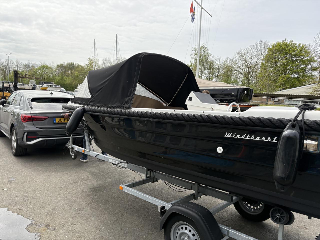 Mooie sloep - vaarklaar - inclusief trailer