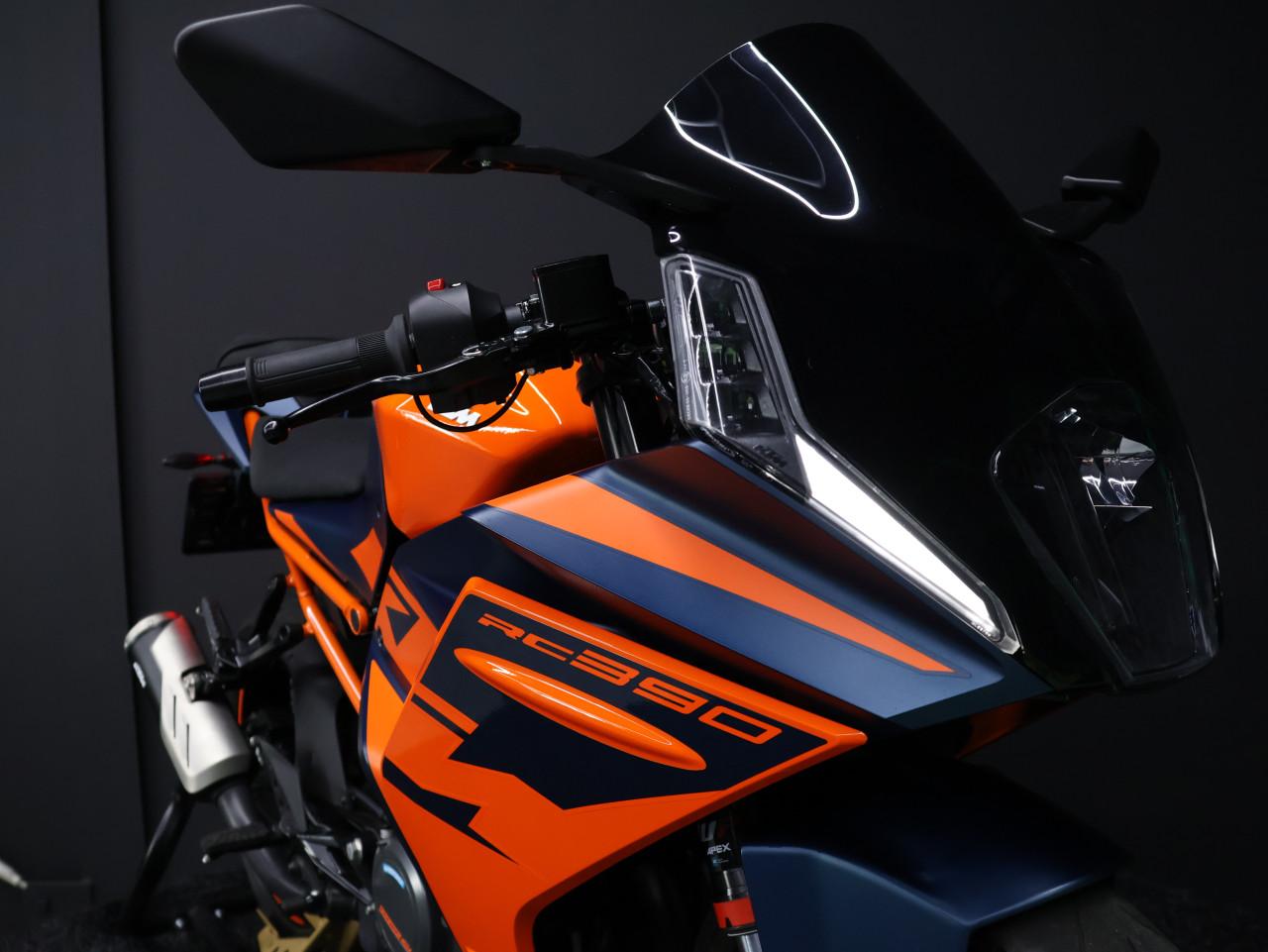 RC 390