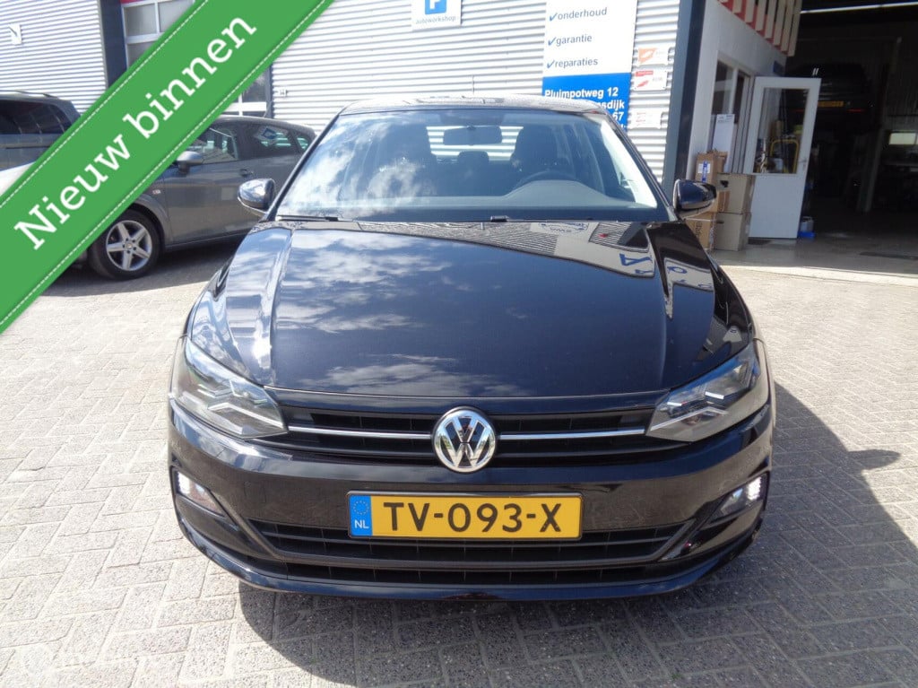 Volkswagen Polo 1.0 tsi beats/airco/pdc/carplay/17''lm velgen/led
