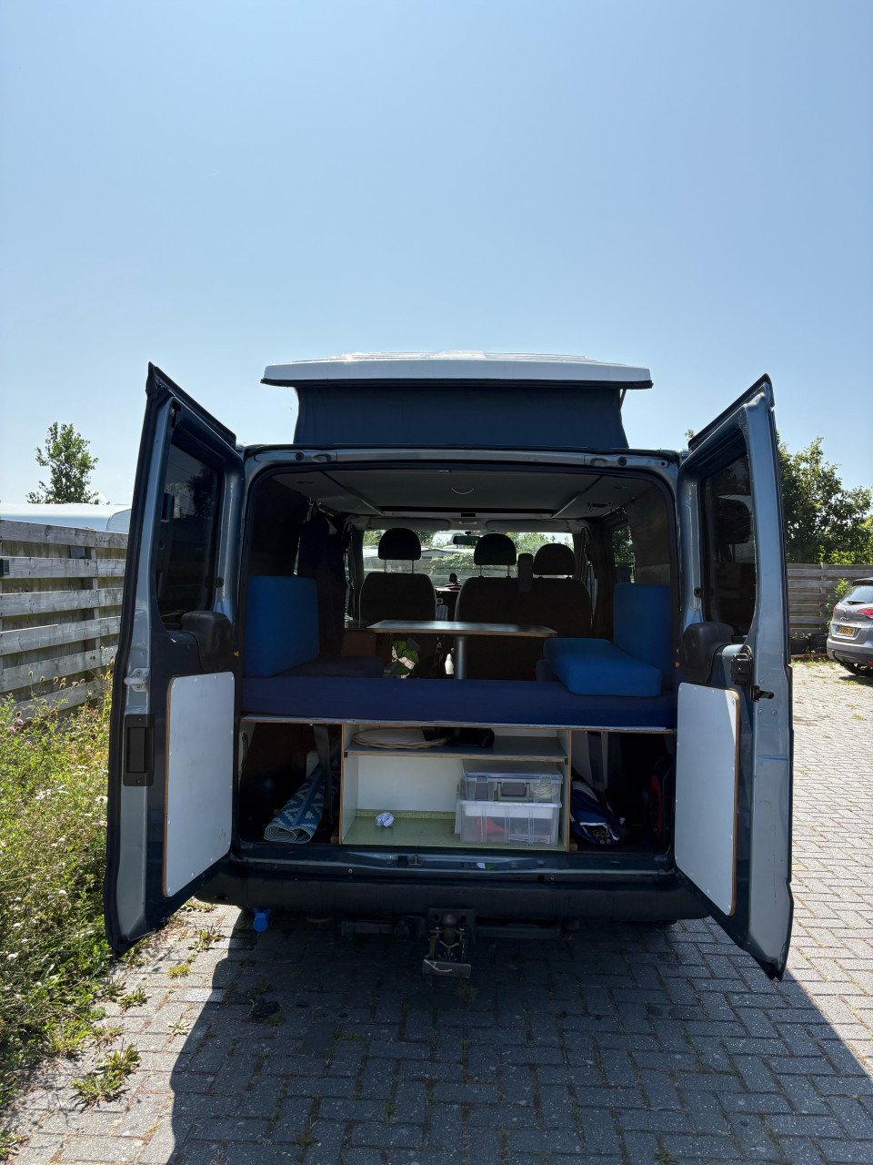 Ford Transit Camperbus 2003 – Airco, 2-3 pers, nieuw slaapdak