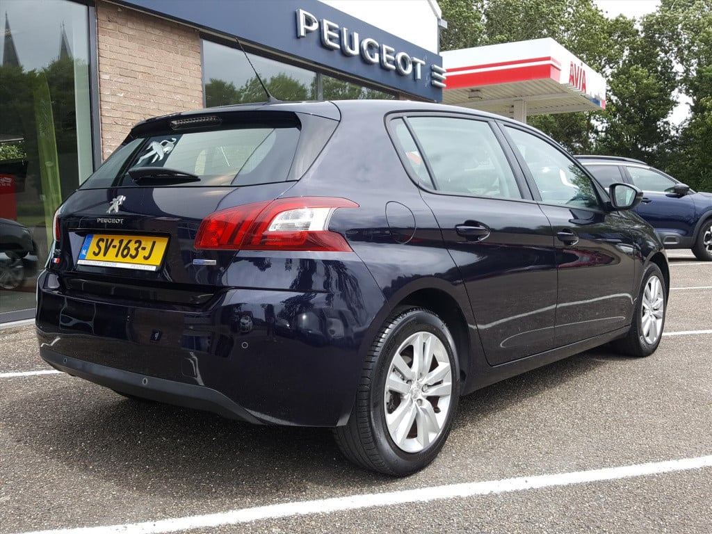 Peugeot 308 1.2 e-thp 110pk blue lease premium | navigatie | bt | cruise & 