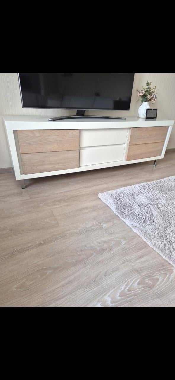 Tv kast