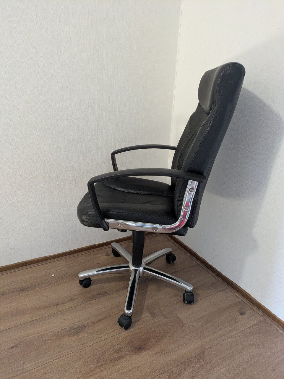 Nette stevige bureaustoel