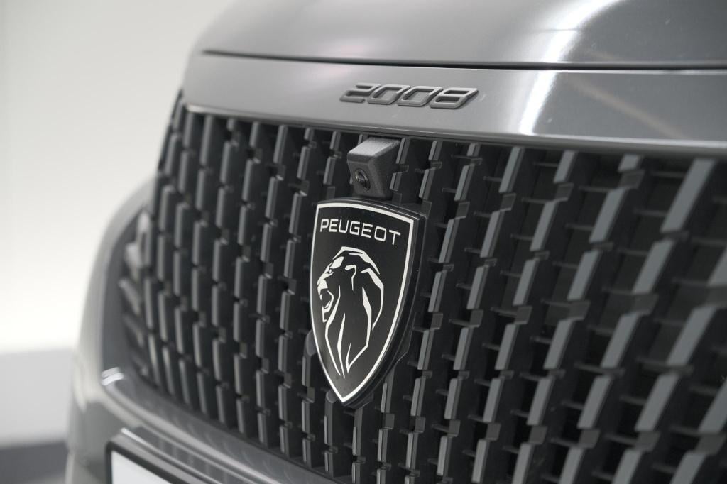Peugeot 2008 1.2 hybrid 145 gt | 360 camera | adaptieve cruise control | do