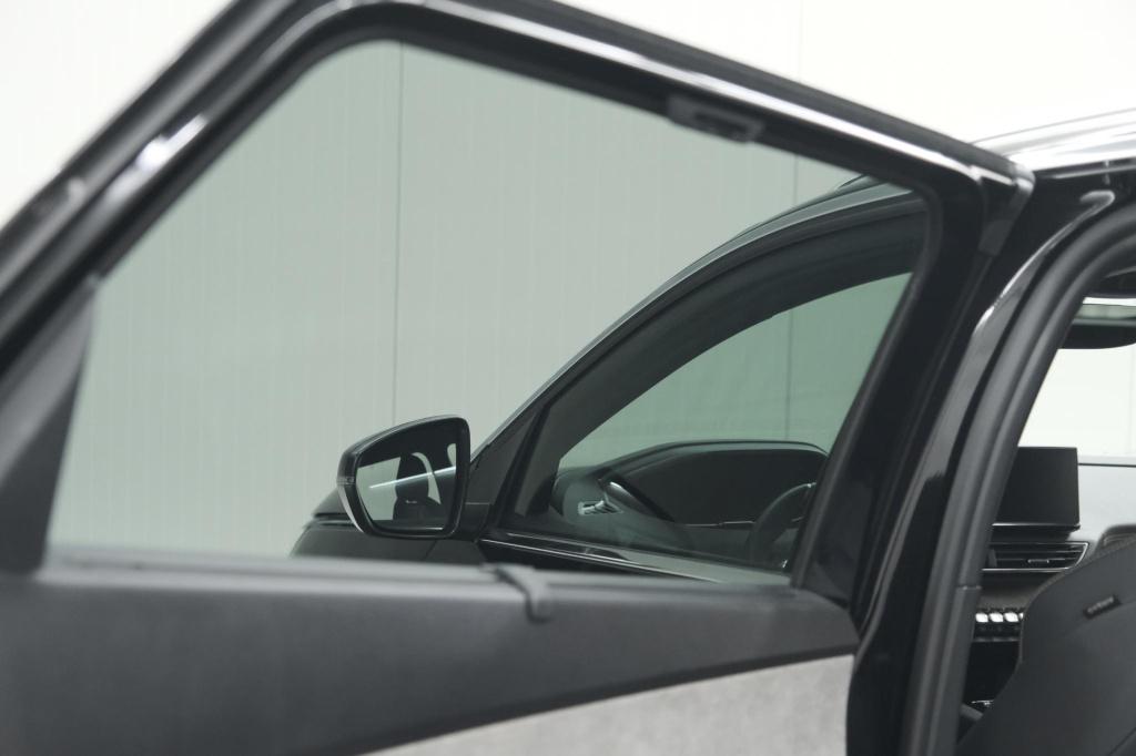 Peugeot 5008 hybrid 136 e-dcs6 gt | camera | dodehoekdetectie | navigatie |