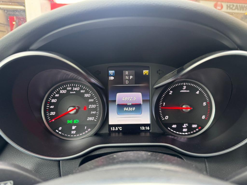 Mercedes-Benz C-Klasse coupé 220 d premium plus