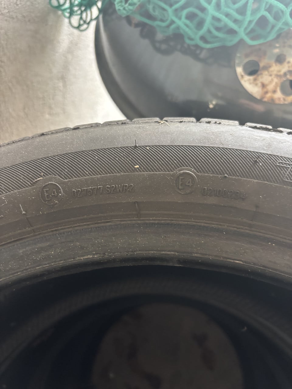 Bridgestone 245/45R18 100Y Zomerbanden (4 stuks)