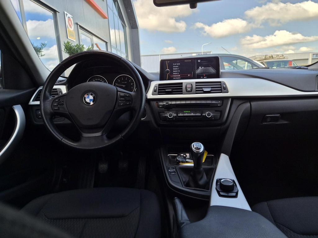 BMW 3-serie touring 320i executive