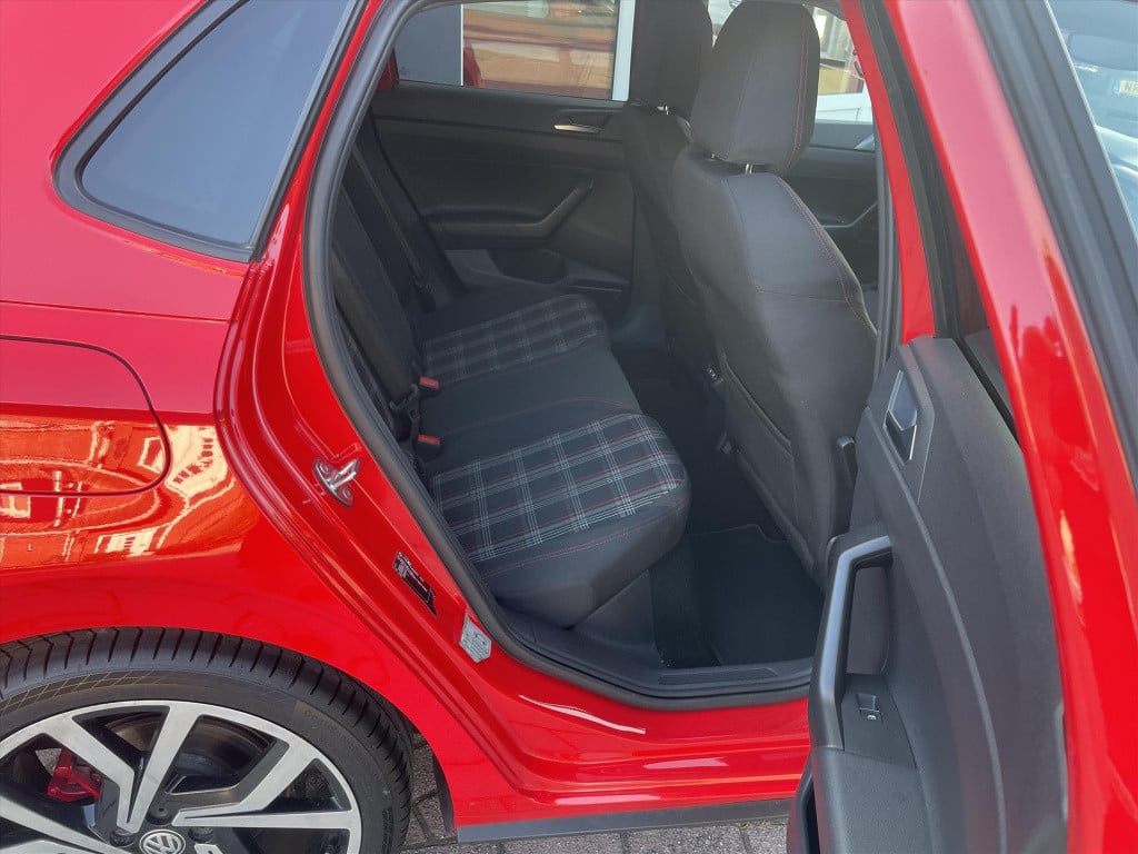 Volkswagen Polo 2.0 tsi 200pk 6-dsg