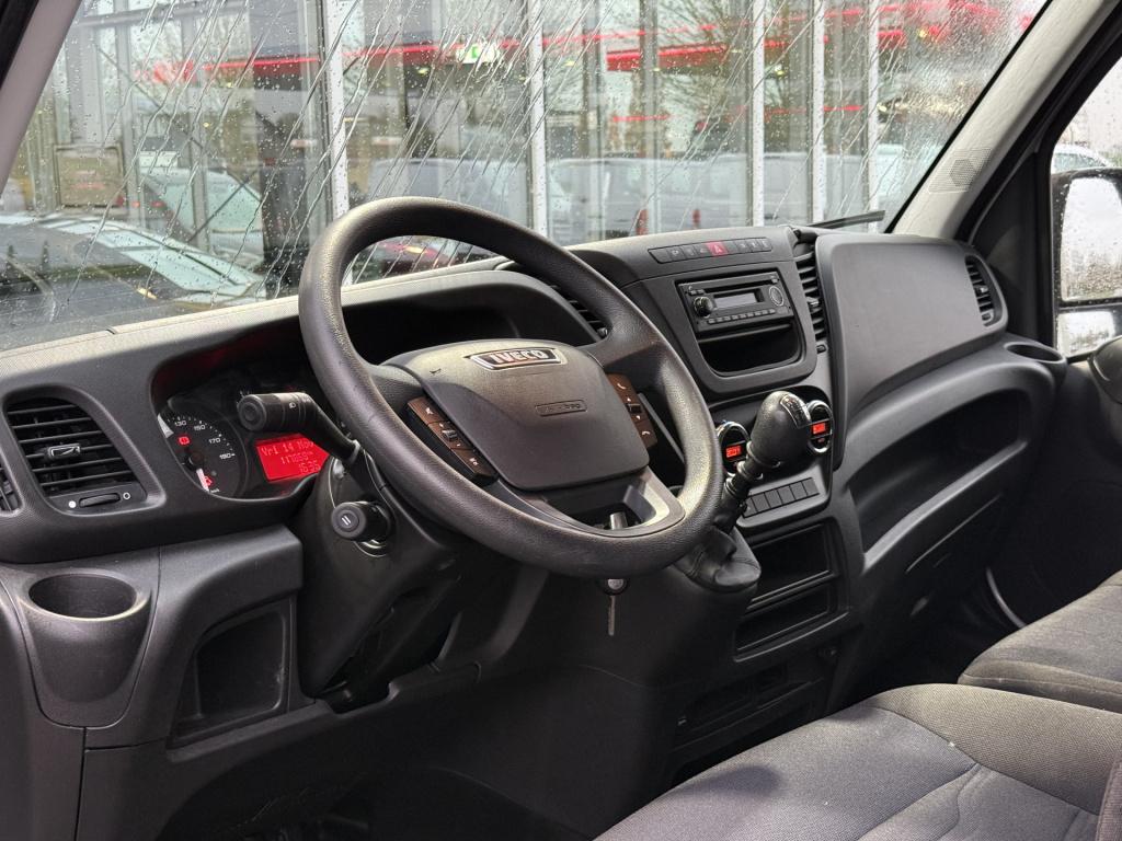 Iveco Daily 35c16v 2.3 410 bakwagen | dubbel lucht | cruisec. | airco