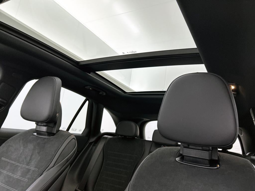 Mercedes-Benz Glc 300e 4matic business solution amg | premium | winterpakke